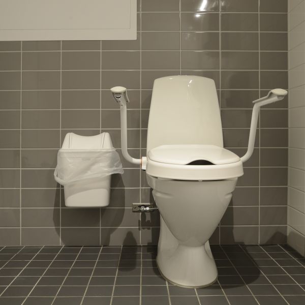 Commercial Toilet Repair in Fredericksburg